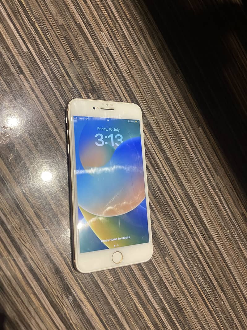 Apple iPhone 8 Plus 2