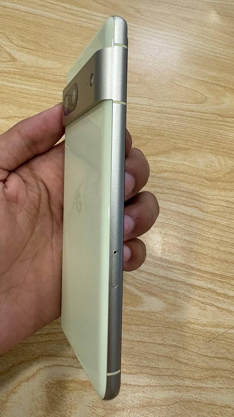 Google Pixel 7 6