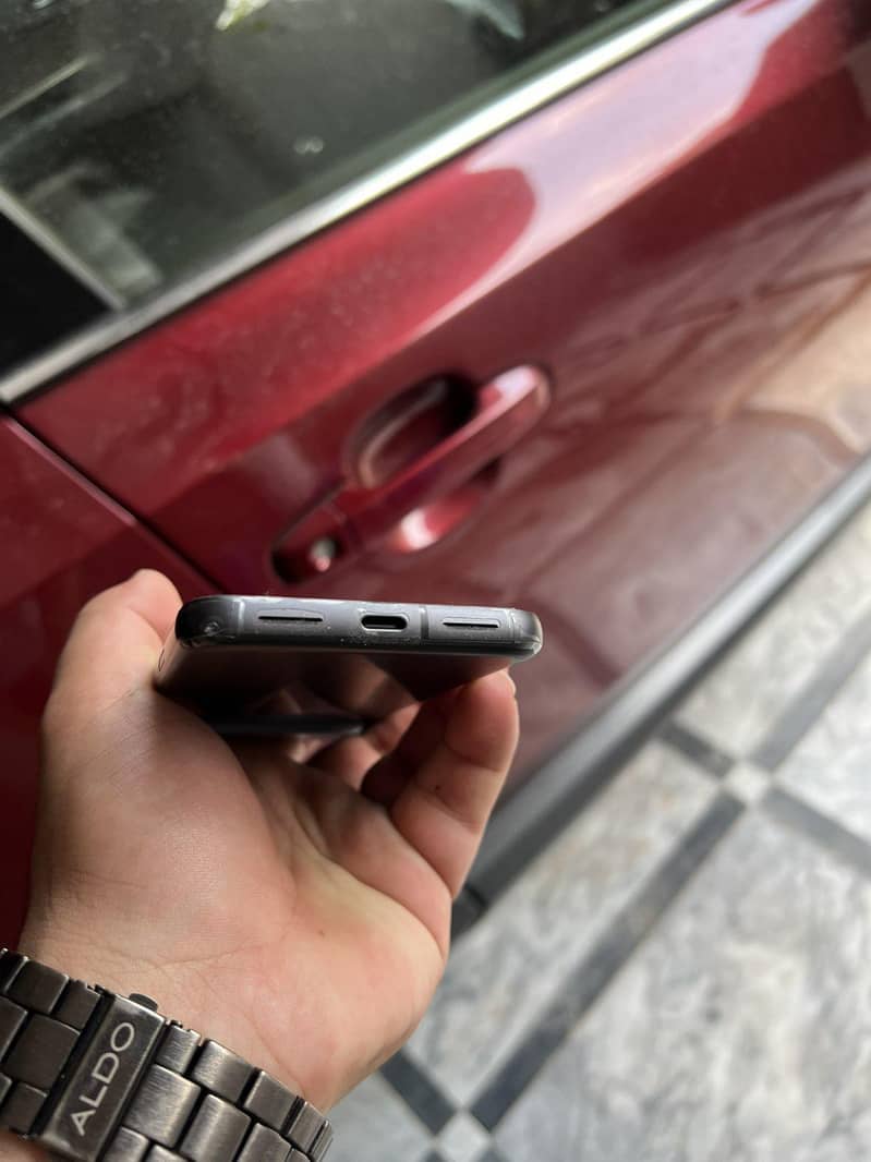 Google Pixel 8 2