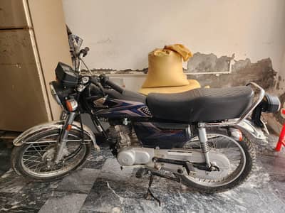 Honda 125 2025 model black