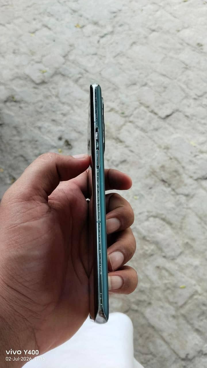 One Plus 9 pro 1