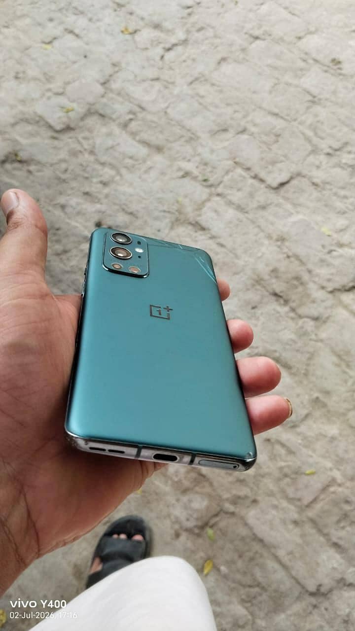 One Plus 9 pro 2