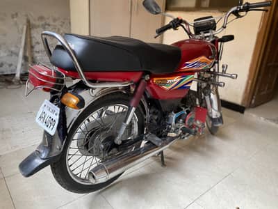 Honda CD-70 (2020 Model) — Slightly used for sala