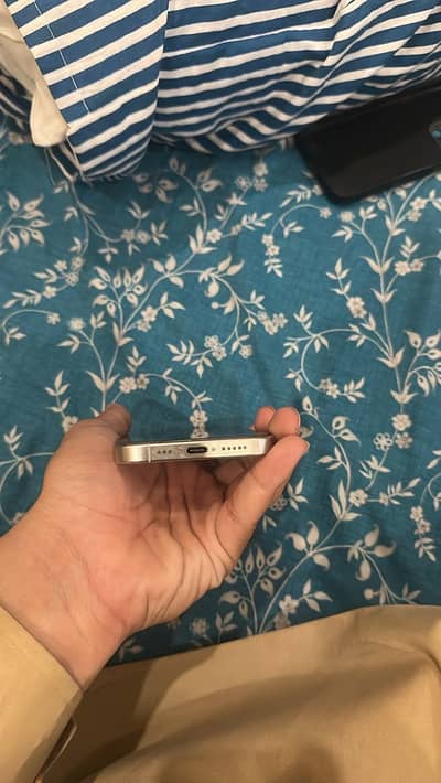 Apple iPhone 15 Pro