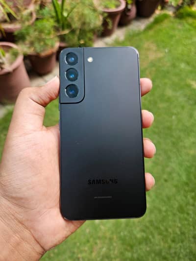 Samsung Mobile S22