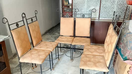 Dinning table and chairs