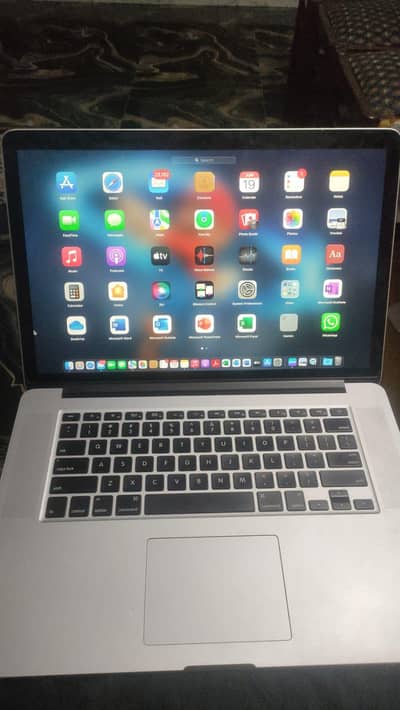 Apple MacBook pro
