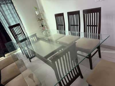 Dinning table with 8 chairs wooden base