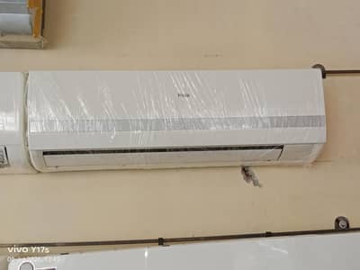 1 ton split hair