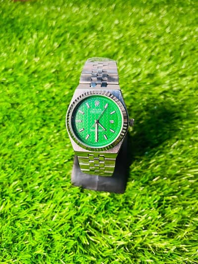 A. S watch3s