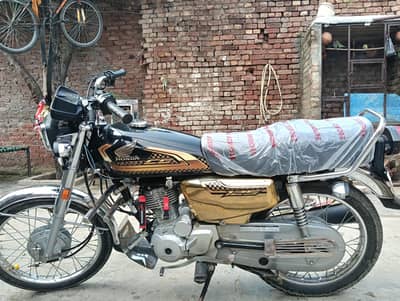 CG125