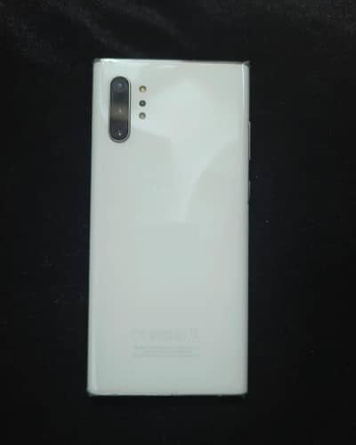 Note10 plus very smooth phone 03116700035