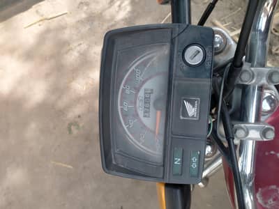 honda 22-23 10 by 10 condition sab kuch original copy letter okay hai