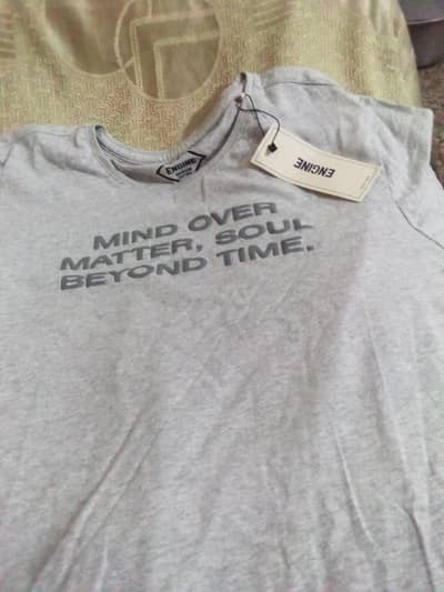 Engine brand Tshirt medium size brand new medium size