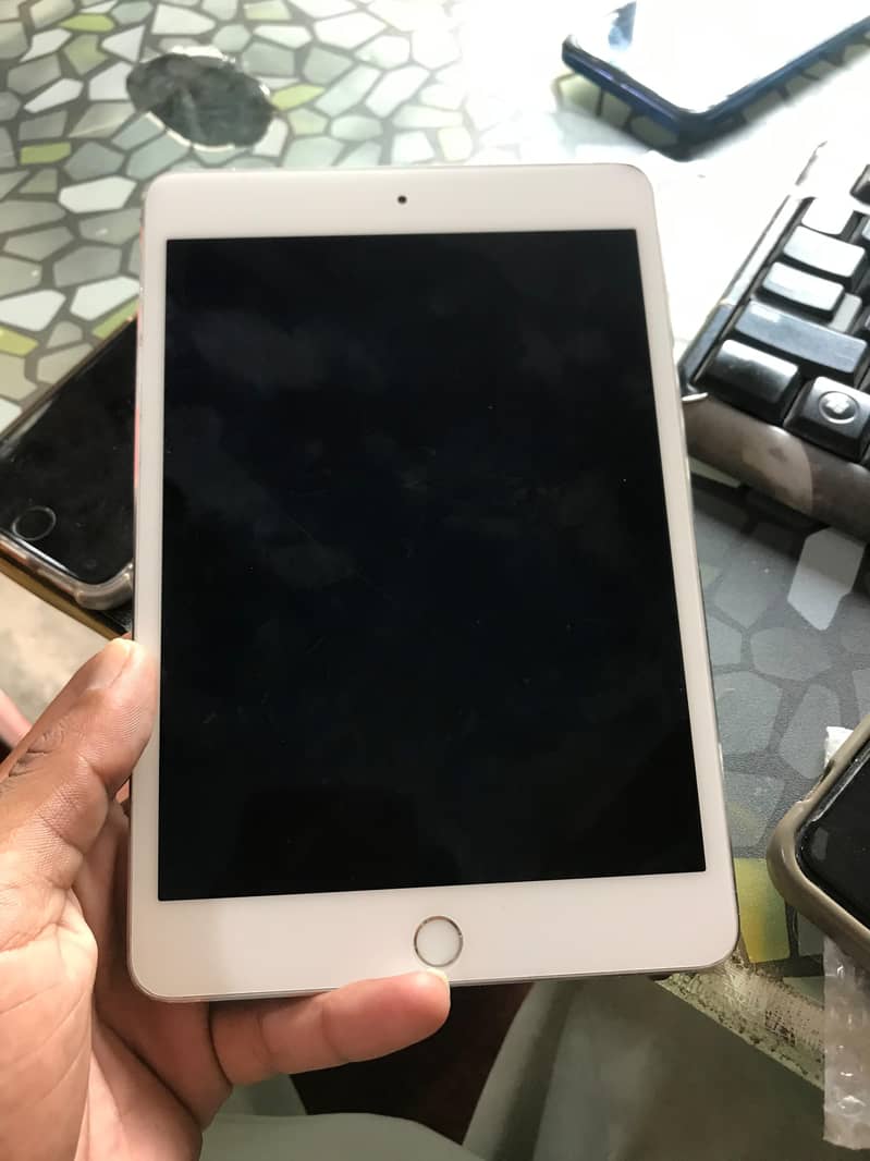 ipad 4 generation 1