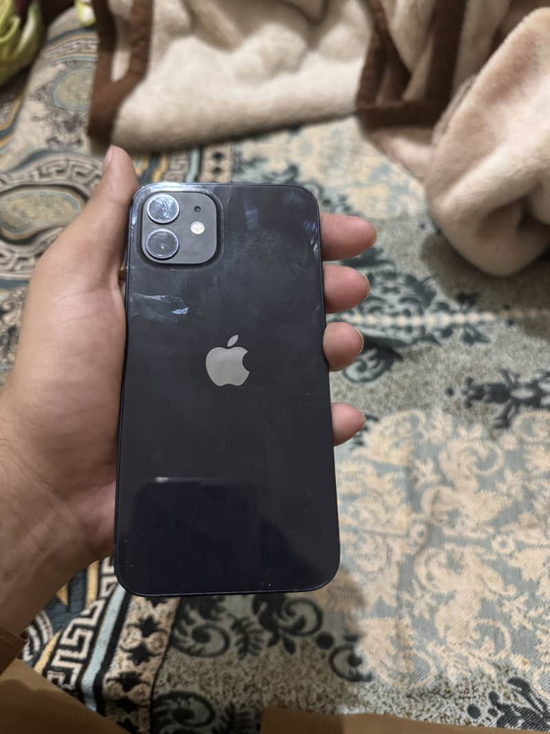 Apple iPhone 12 2