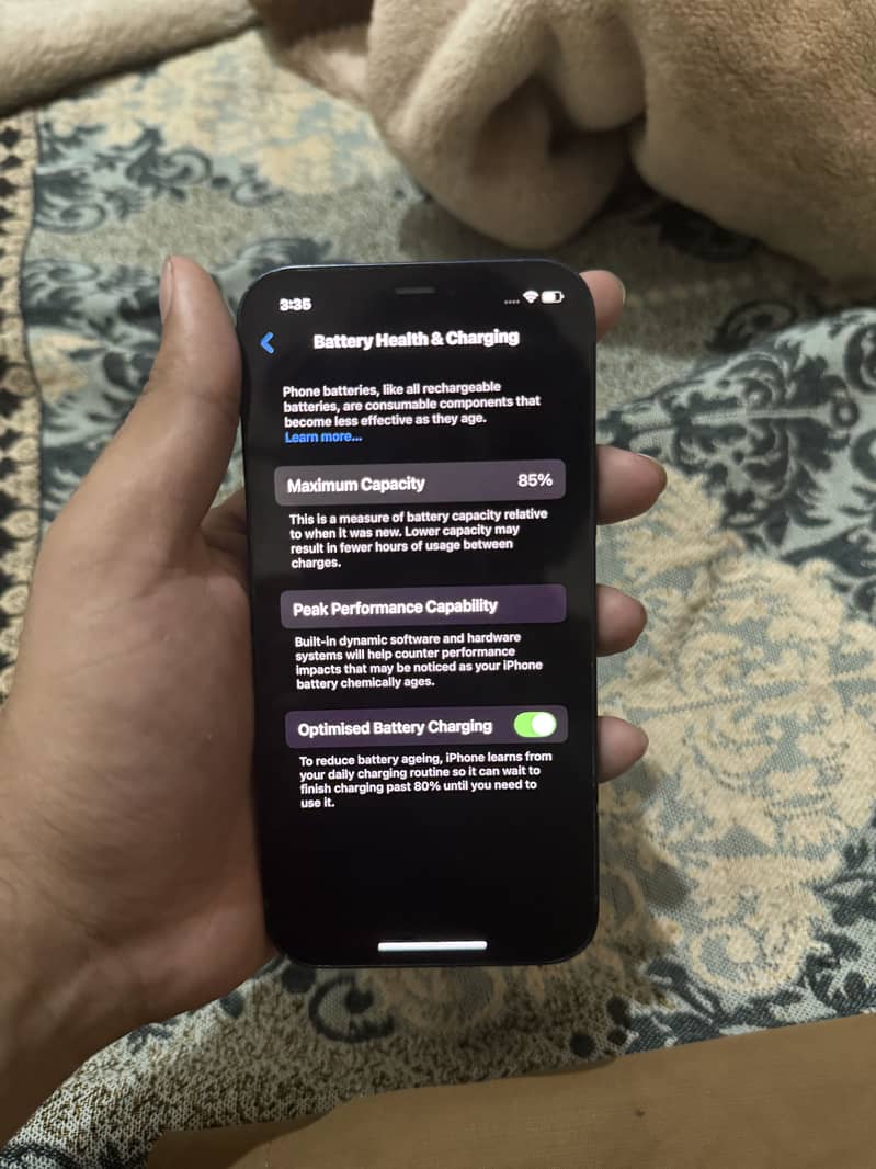 Apple iPhone 12 7