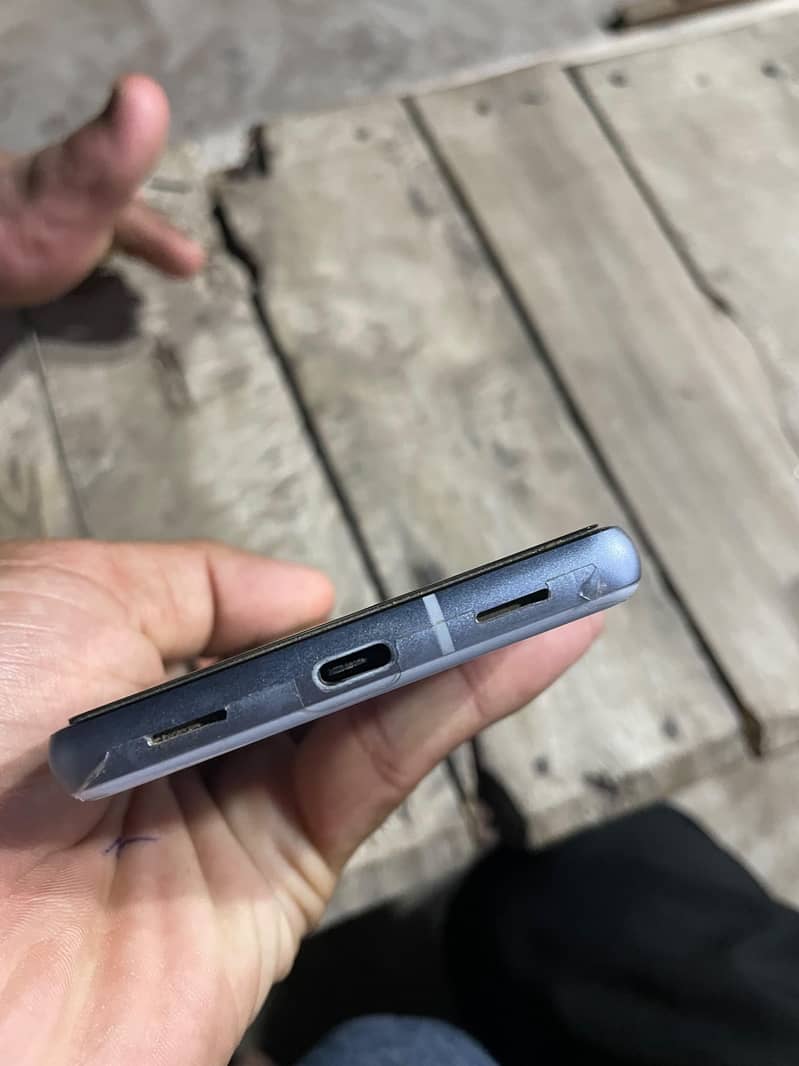 Google Pixel 7a 3