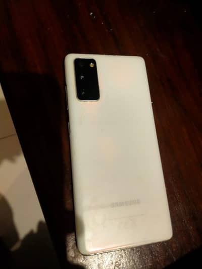 Samsung Mobile S20 FE