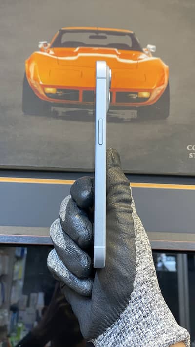 Apple iPhone 15