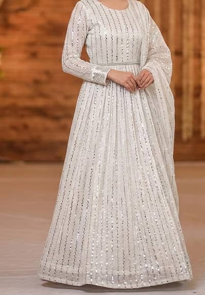 White maxi 3 piece dress for sale