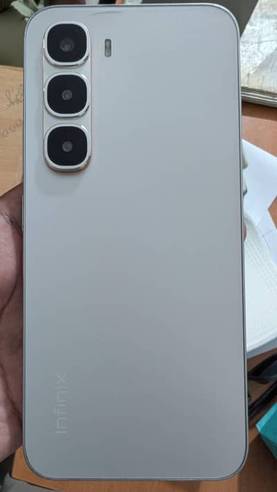 Infinix Hot 60 Pro 8/128
