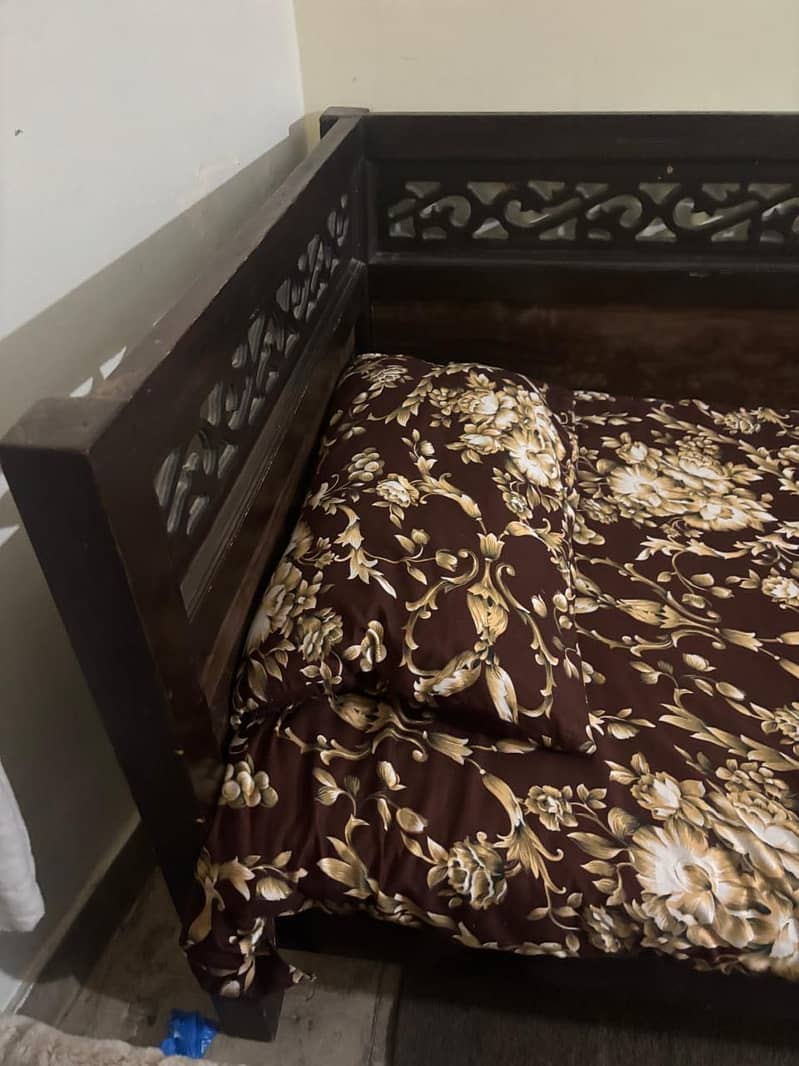 Bed set including side table and dressing table 0
