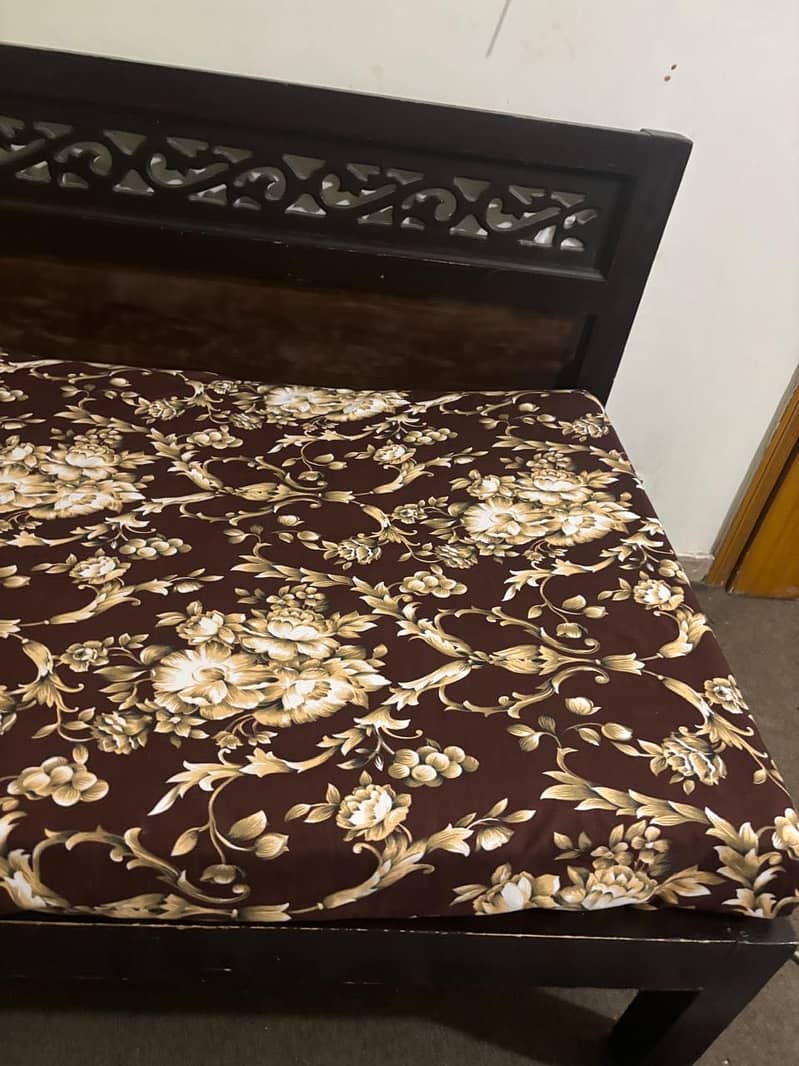 Bed set including side table and dressing table 1