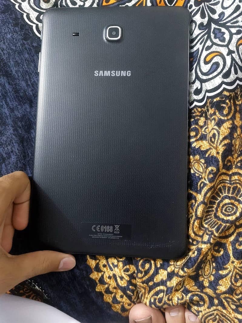 Samsung tab e 1