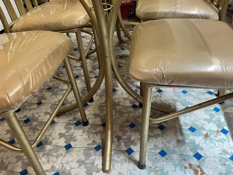 Dining Table Set – Like New Condition 1