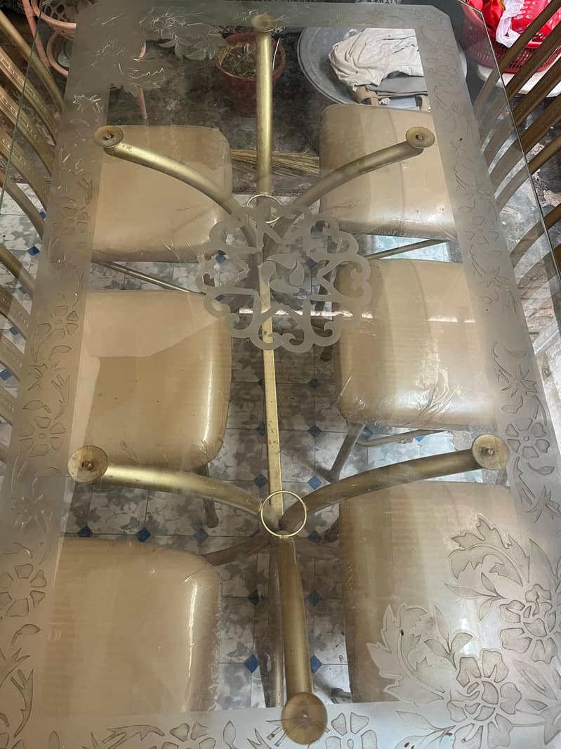 Dining Table Set – Like New Condition 3