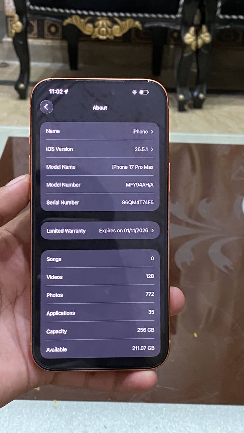 iPhone 17 pro max 4