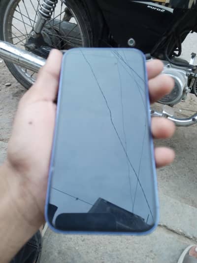 Apple iPhone 16