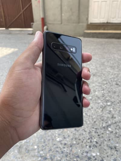Samsung Mobile S10 complete box