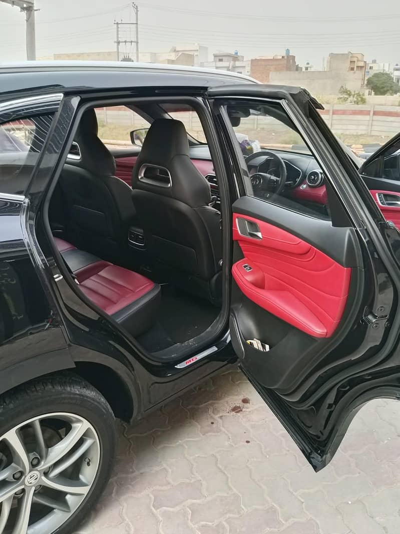 MG HS 2024 | Genuine Condition | Low Mileage | First Owner 14