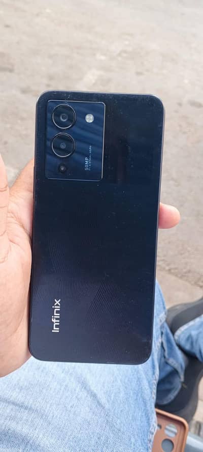 Infinix Note 12