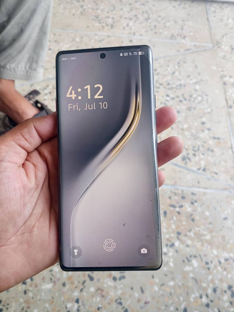 Tecno CAMON 40 Pro 2