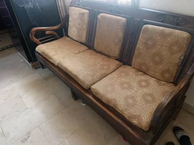 Wooden 5 Seater Sofa Set