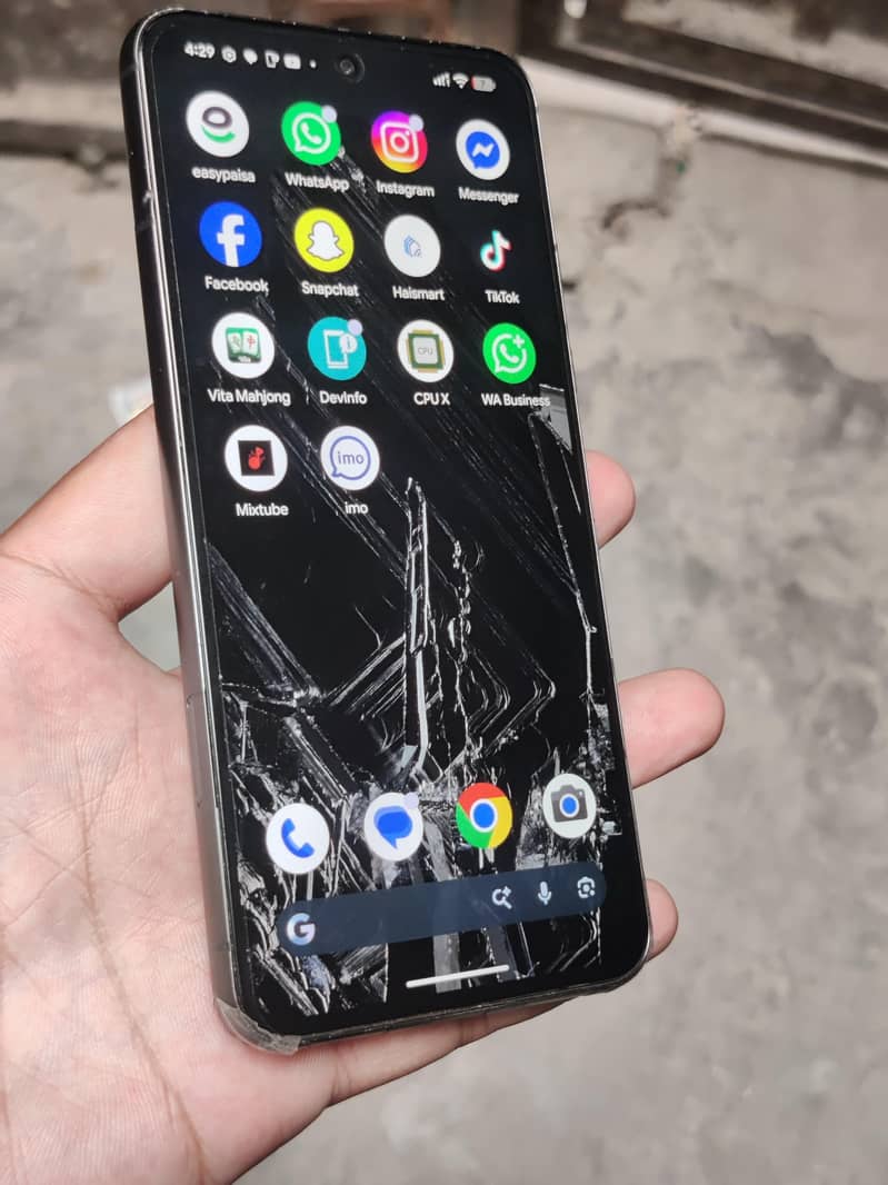 Google Pixel 8 2
