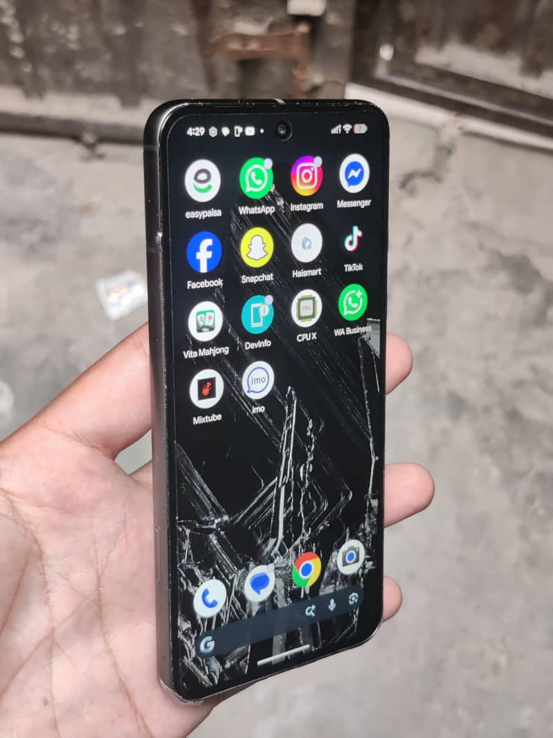Google Pixel 8 15
