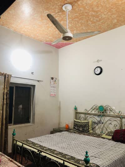 2.5 merla corner double story house urgent for sale