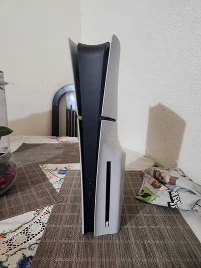 ps5 slim disc 2118 with 1 year ps plus