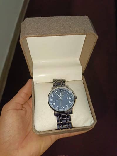 really beautiful watch ⌚ 10 by 10 condition