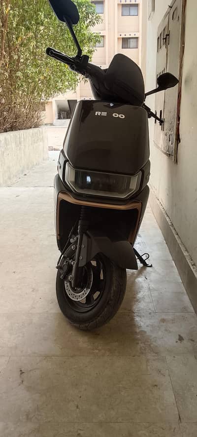 Revoo A12 for Sale