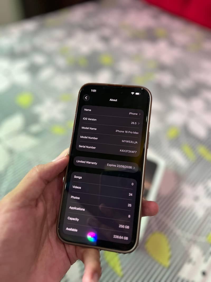 Apple iPhone 16 Pro Max 7