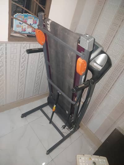 120kg capacity  treadmill