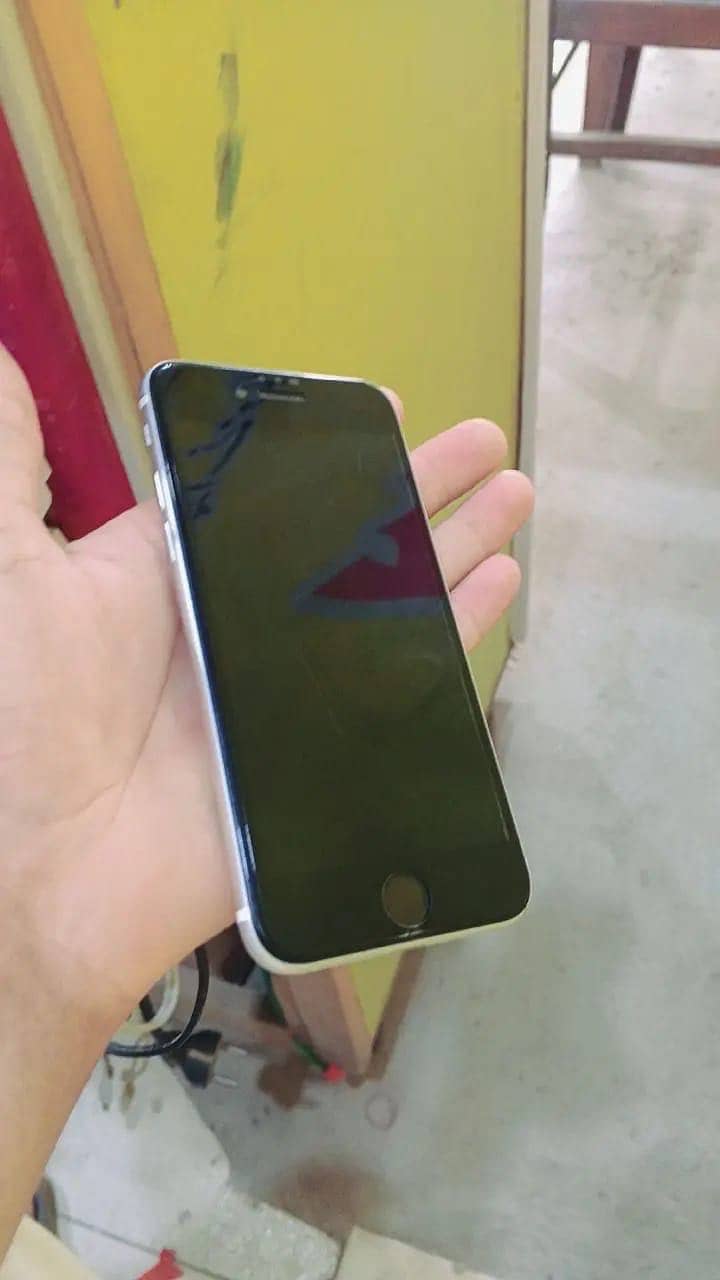 Apple iPhone SE 1