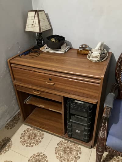 Computer trolley in a good condition