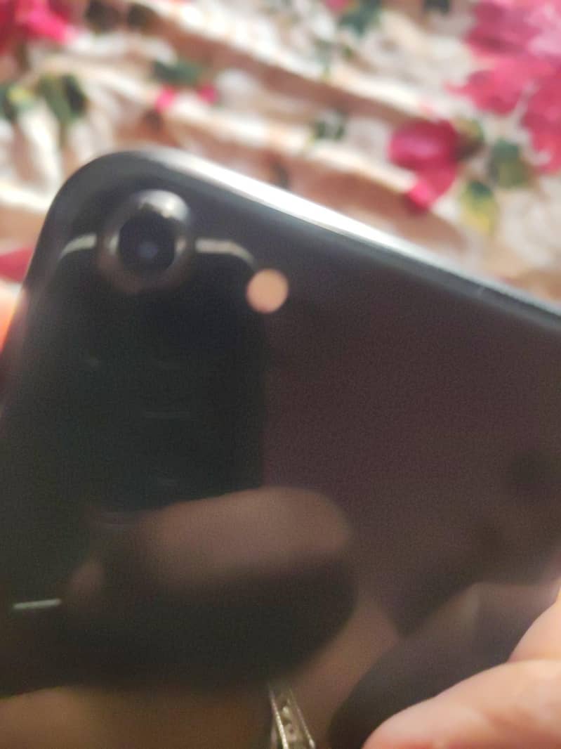 iphone SE 2nd 5