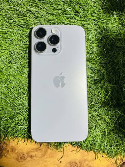 Apple iPhone 15 Pro Max